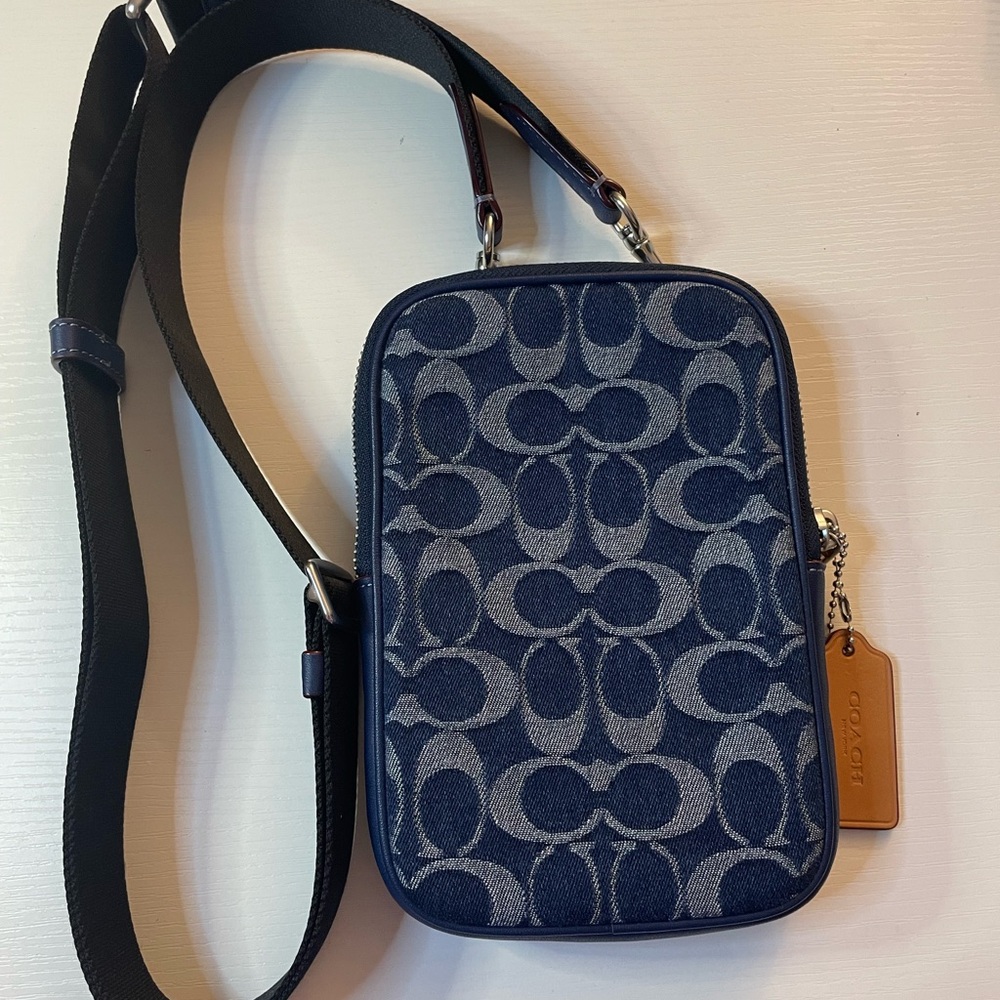 💙 Unisex Coach Blue Signature Denim Crossbody Bag